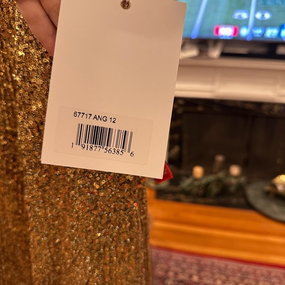 NWT MacDuggal Embellished Metallic High Slit Gown NEW in Gold Sequins - Picture 12 of 13